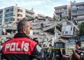 mobilizare-generala-in-izmir,-dupa-cutremurul-cu-magnitudinea-7-peste-3.000-de-corturi-au-fost-amplasate-in-oras