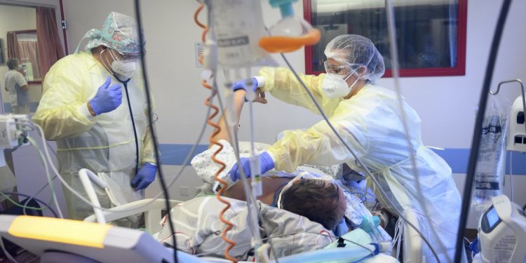 topul-judetelor-afectate-de-coronavirus-ilfov-ajunge-la-incidenta-5.-satu-mare-raporteaza-un-singur-caz-nou