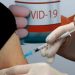 de-ce-nu-pot-romanii-nu-pot-sa-aleaga-daca-se-vaccineaza-cu-serul-de-la-pfizer-sau-cel-de-la-moderna?-explicatiile-lui-valeriu-gheorghita