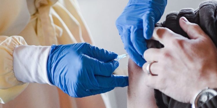 bataie-pe-vaccinuri-in-europa.-cine-este-campioana-europeana-la-vaccinarea-anti-covid