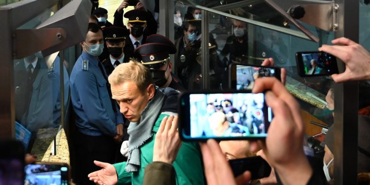 alexei-navalnii-a-ajuns-la-moscova-si-a-fost-arestat-primele-declaratii:-„aici-e-casa-mea.-nu-ma-tem,-pentru-ca-stiu-ca-am-dreptate”