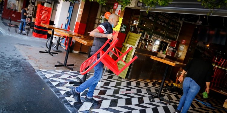 patronii-de-restaurante-nu-se-mai-gandesc-la-profit,-ci-la-supravietuire:-„aceste-pierderi-nu-vor-putea-fi-acoperite-niciodata”
