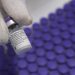 pfizer-a-redus-cantitatea-de-vaccinuri-pe-care-le-va-livra-in-unele-state-ue.-romania-a-primit-doar-50%-din-numarul-planificat-de-doze