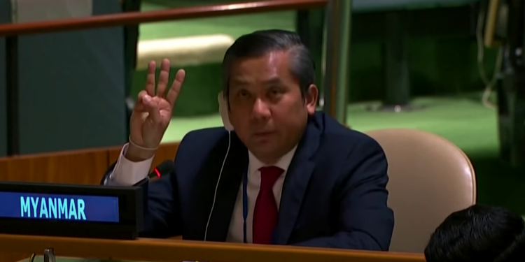 ambasadorul-myanmarului-la-onu-a-fost-demis-de-regimul-militar-dupa-ce-s-a-rugat-statelor-sa-opreasca-dictatura