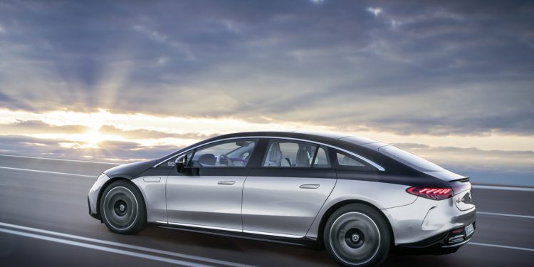 eqs-–-prima-limuzina-electrica-din-segmentul-luxury