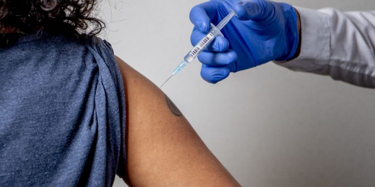 sondaj-tara-care-are-cea-mai-mare-incredere-in-vaccinul-anti-covid.-la-polul-opus,-japonia