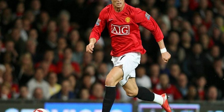 cat-au-crescut-actiunile-clubului-de-fotbal-manchester-united-dupa-transferul-lui-cristiano-ronaldo