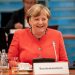 cum-arata-ursul-de-plus-care-seamana-cu-angela-merkel-are-40-cm-inaltime-si-costa-189-de-euro.-foto