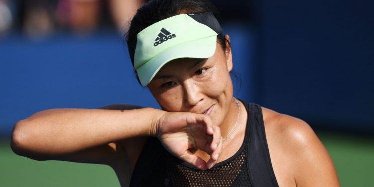video.-primele-imagini-cu-shuai-peng,-jucatoarea-de-tenis-disparuta-dupa-ce-l-a-acuzat-de-abuz-sexual-pe-fostul-vicepremier-chinez