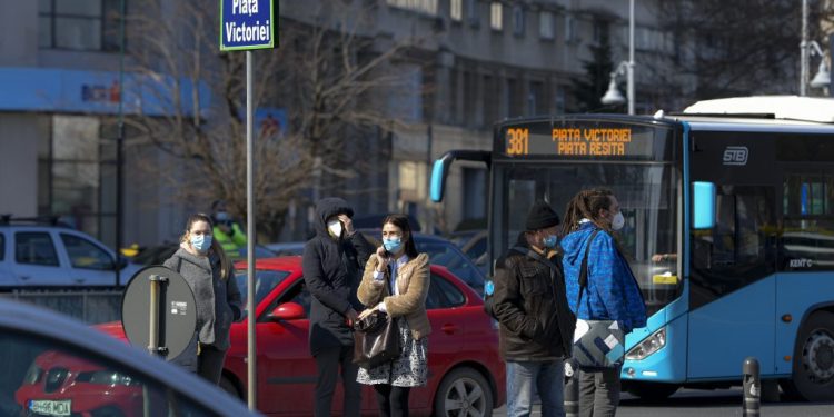 incidenta-covid-in-bucuresti-scade-in-continuare