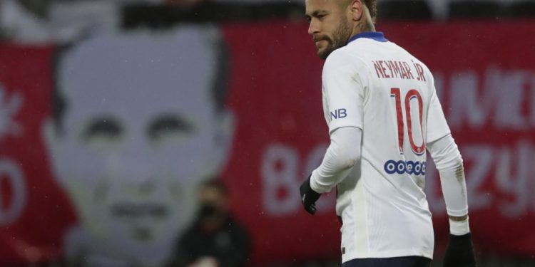 neymar-a-ridicat-o-firma-de-echipament-sportiv-–-o-lovitura-de-imagine-pentru-puma