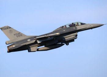 romania-primeste-avioane-din-germania-in-contextul-crizei-din-ucraina
